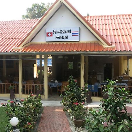 Flower Paradise Bungalows&Swiss Restaurant Roestiland Lamai Beach  Bagian luar foto
