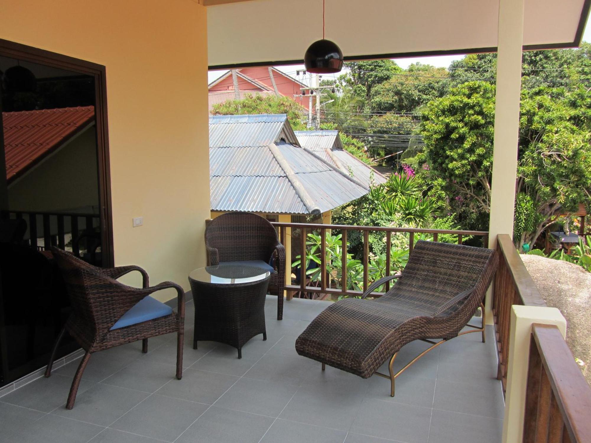 Flower Paradise Bungalows&Swiss Restaurant Roestiland Lamai Beach  Ruang foto